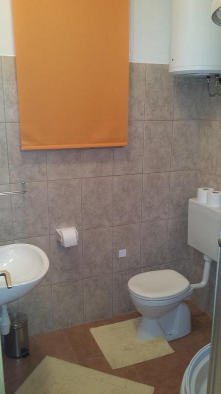 Chambre Triple avec Salle de Bains Privative