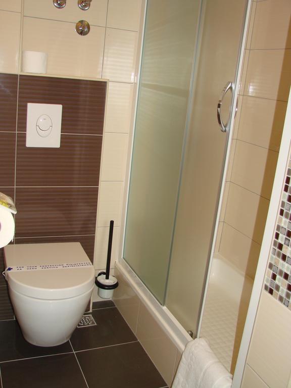 Chambre Double avec Salle de Bains Privative