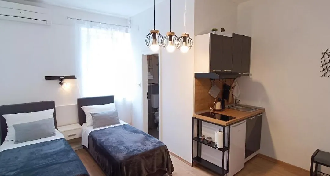 Rooms Diana-1