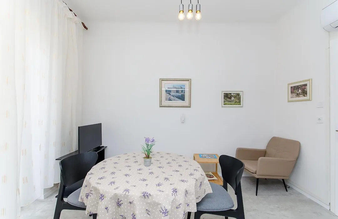 Guest house Levanda-1