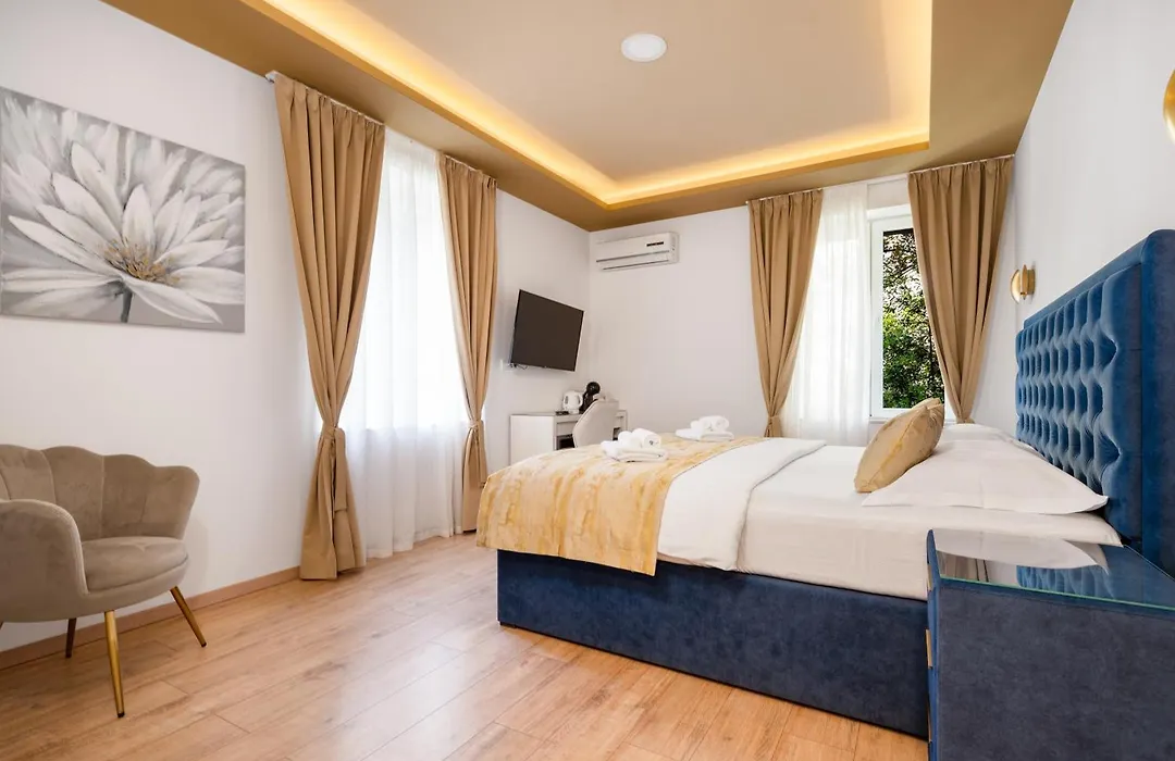 Luxury Rooms Floramye (Adults Only)-1