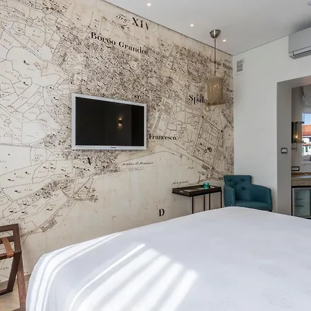 Seaview Luxury Retreat-3