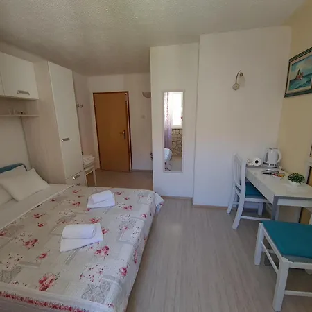 Private Room In The Center Of Split-2