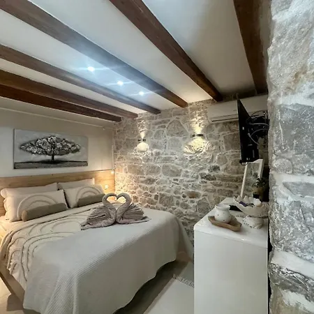 Guest House Laura-2