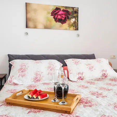 Super Horizont- Sea View Apartments With Private Jacuzzi Time & Free Parking-2