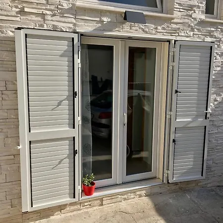 Ayre Apartman Split - Free Private Parking-3