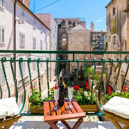 Lux Aurelius In Split Centre Old Town-2